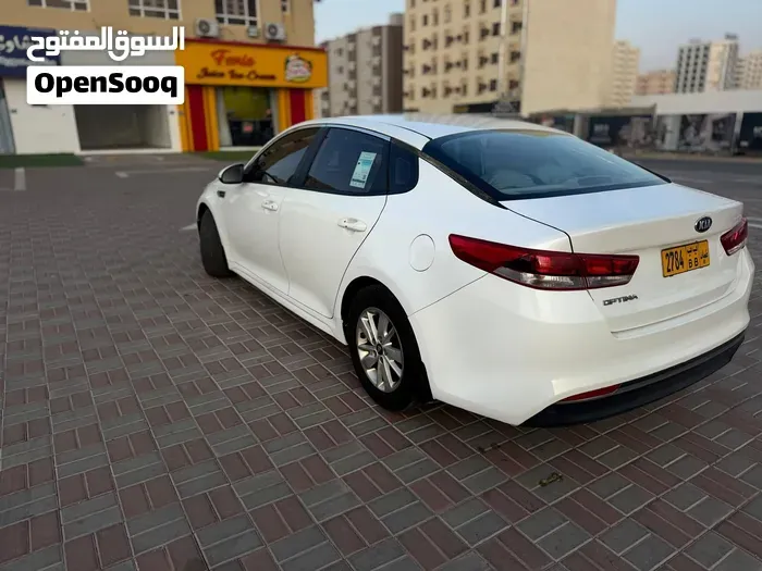 Kia Optima 2017 photo 3