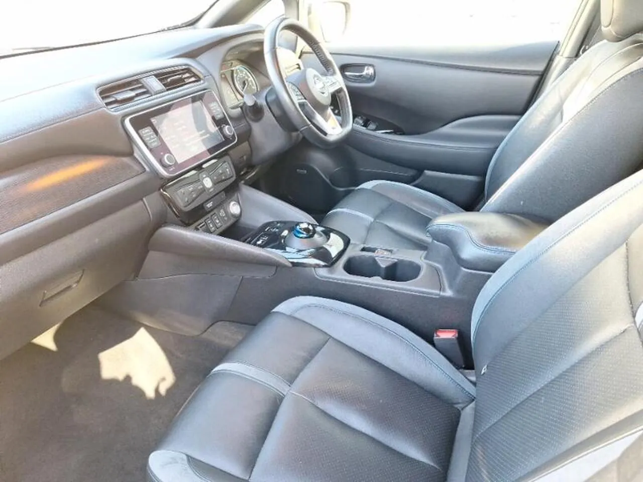 Nissan Leaf 2021 photo 5