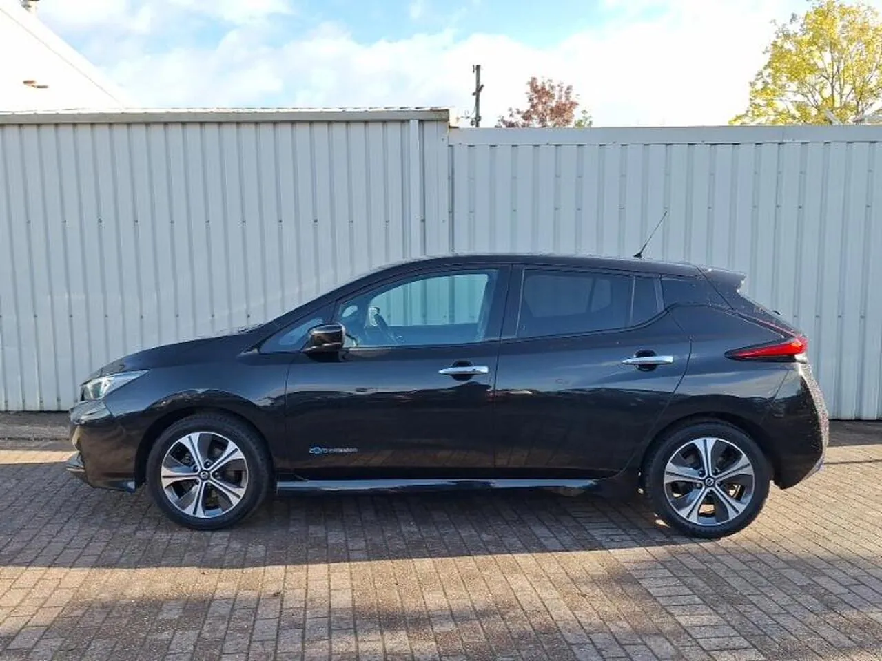 Nissan Leaf 2021 photo 4