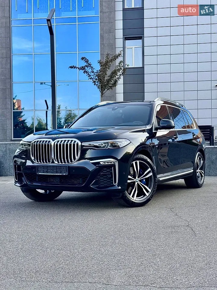 BMW X7