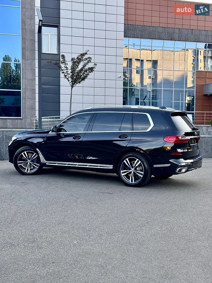 BMW X7 2022 photo 4