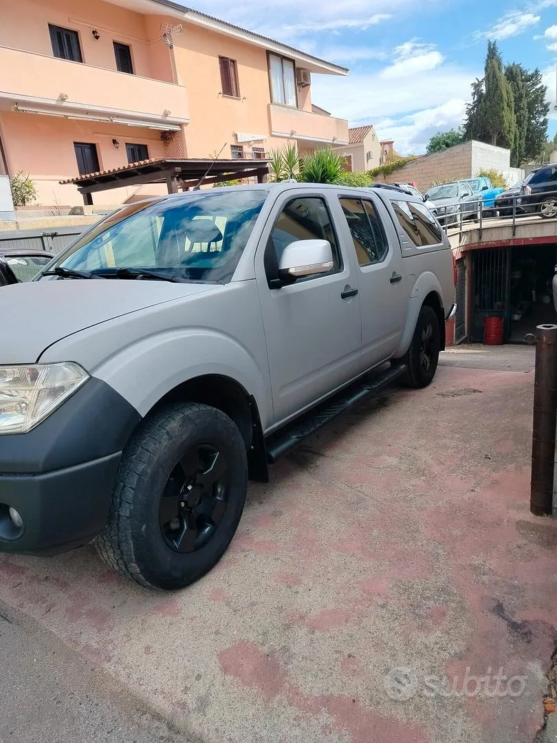 Nissan Navara 2009 photo 4
