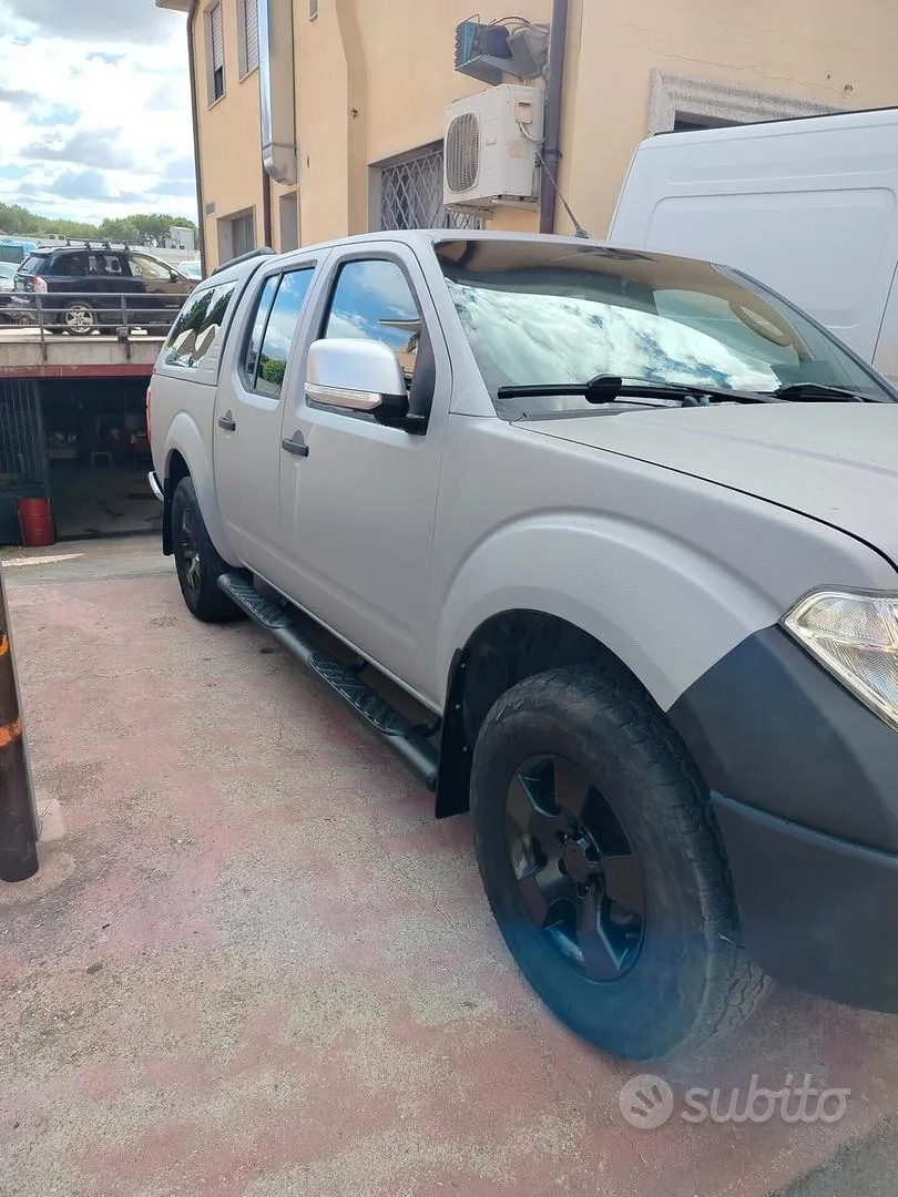 Nissan Navara 2009 photo 3