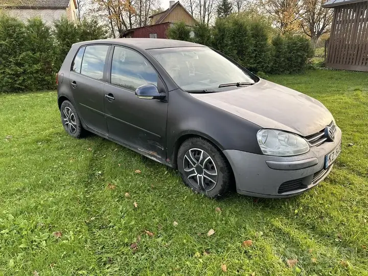 Volkswagen Golf 5 2005 photo 2
