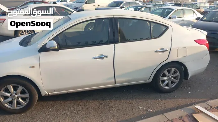 Nissan Sunny 2014 photo 5