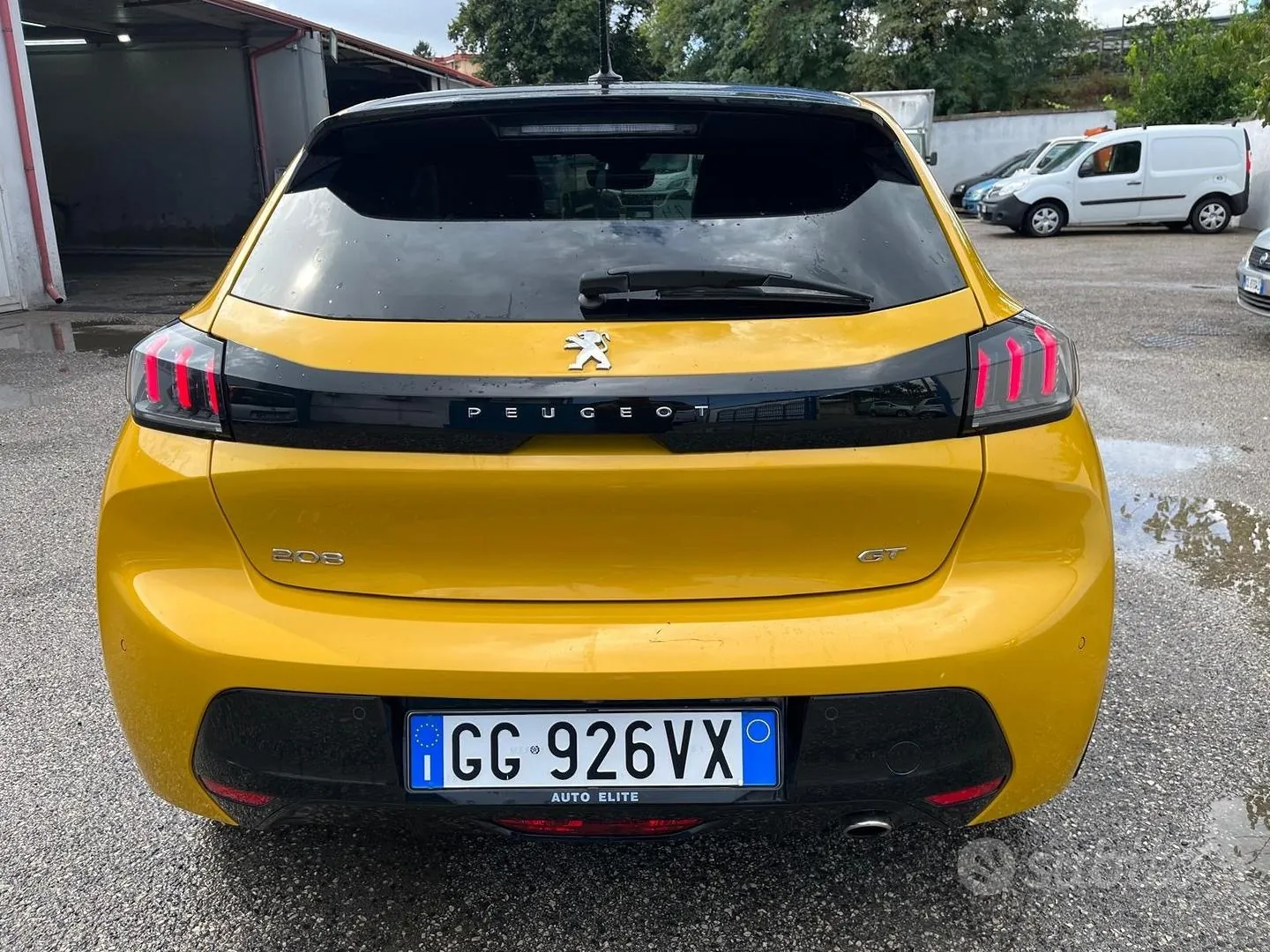 Peugeot 208 2022 photo 2