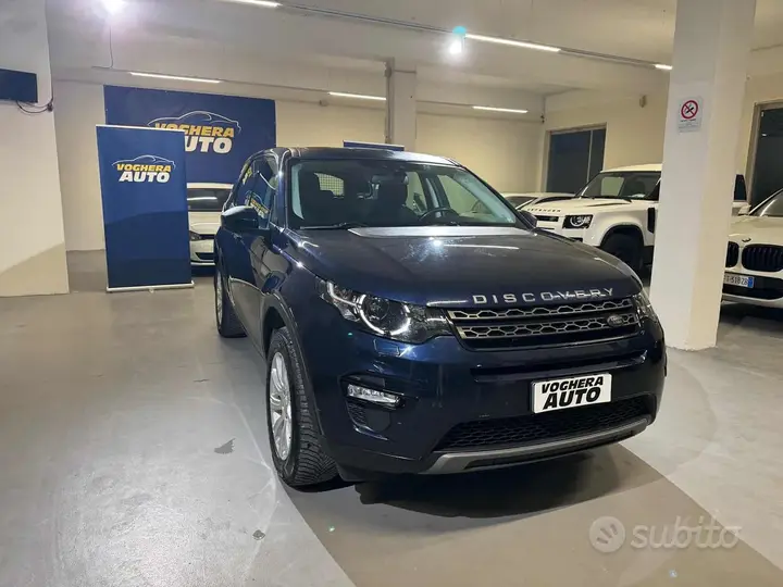 Land Rover Discovery Sport 2017 photo 2