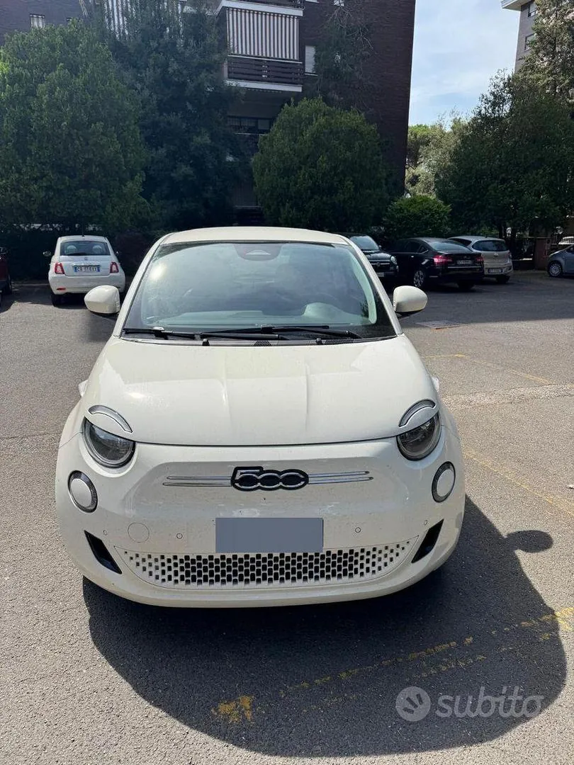 Fiat 500 2023 photo 2
