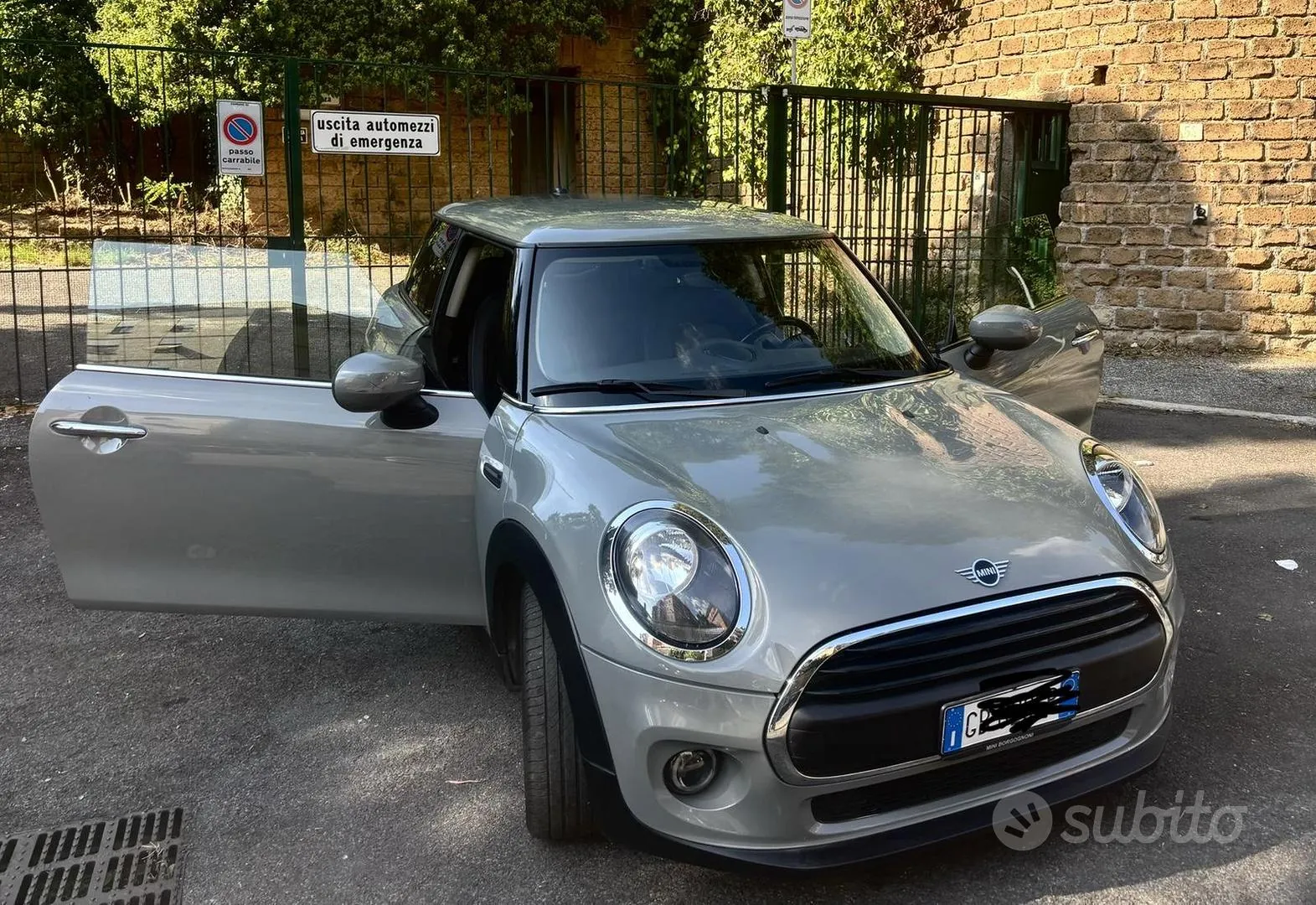 Mini One 2020 photo 2