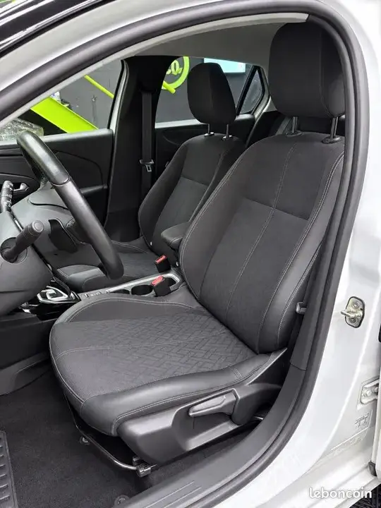 Opel Corsa 2021 photo 4