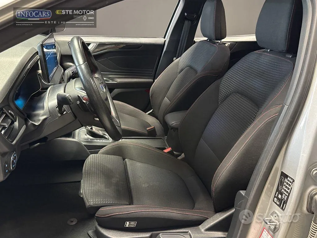 Ford Focus 2023 photo 5
