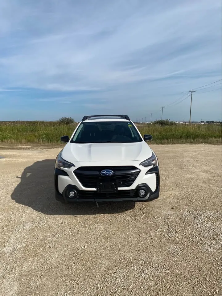 Subaru Outback 2023 photo 2
