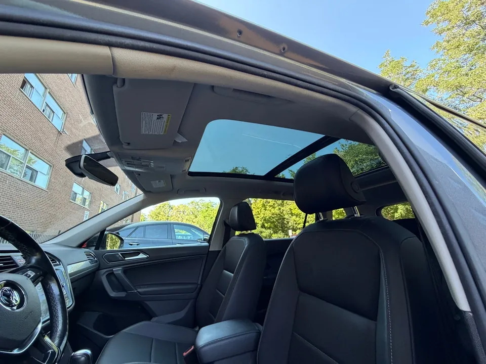 Volkswagen Tiguan 2018 photo 2