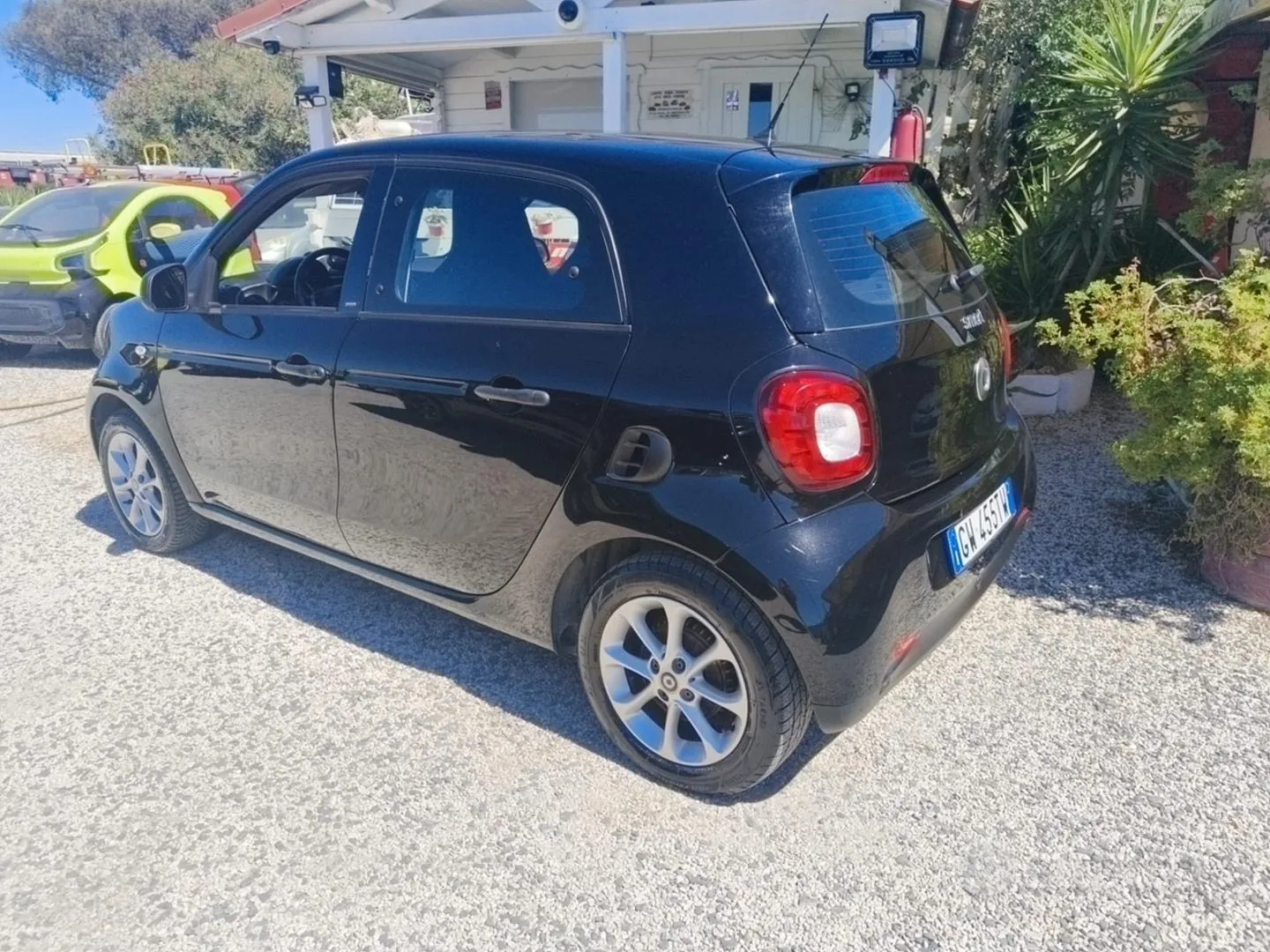 Smart Forfour 2017 photo 2