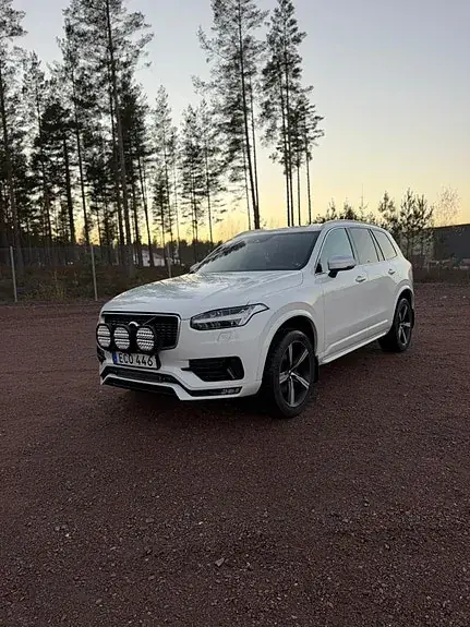 Volvo Xc90 2018 photo 2