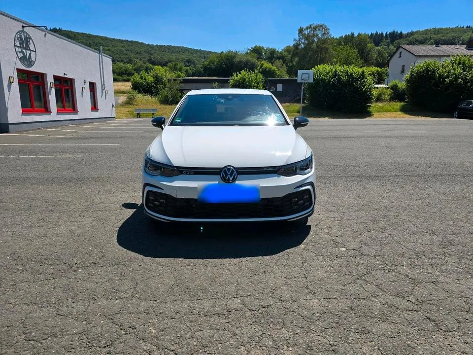 Volkswagen Golf Viii