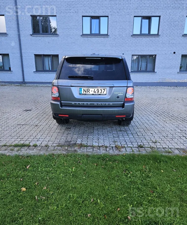 Land Rover Range Rover Sport 2010 photo 4