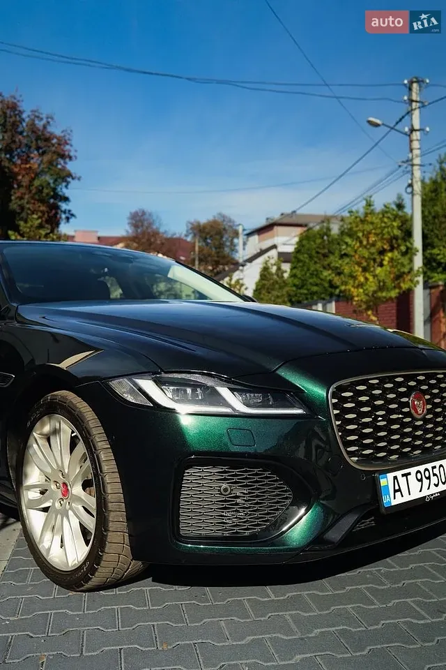 Jaguar Xf 2021 photo 3