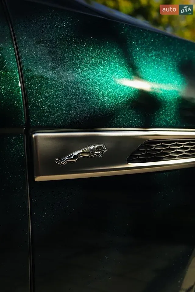 Jaguar Xf 2021 photo 4