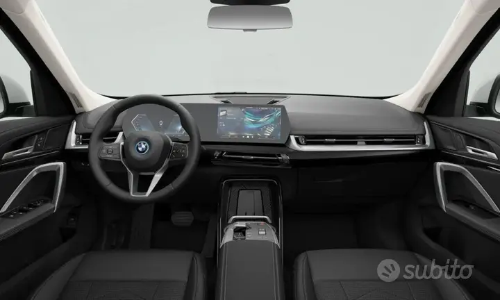 BMW Ix1 photo 3