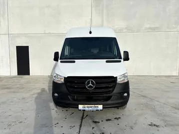 Mercedes-Benz Sprinter 2023 photo 2