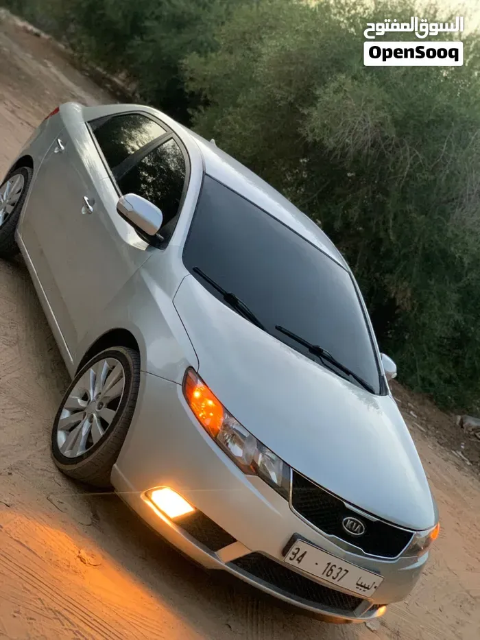 Kia Cerato 2010 photo 4