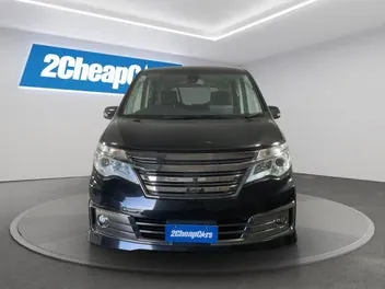 Nissan Serena 2015 photo 3