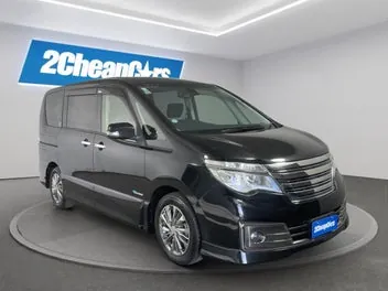Nissan Serena 2015 photo 4
