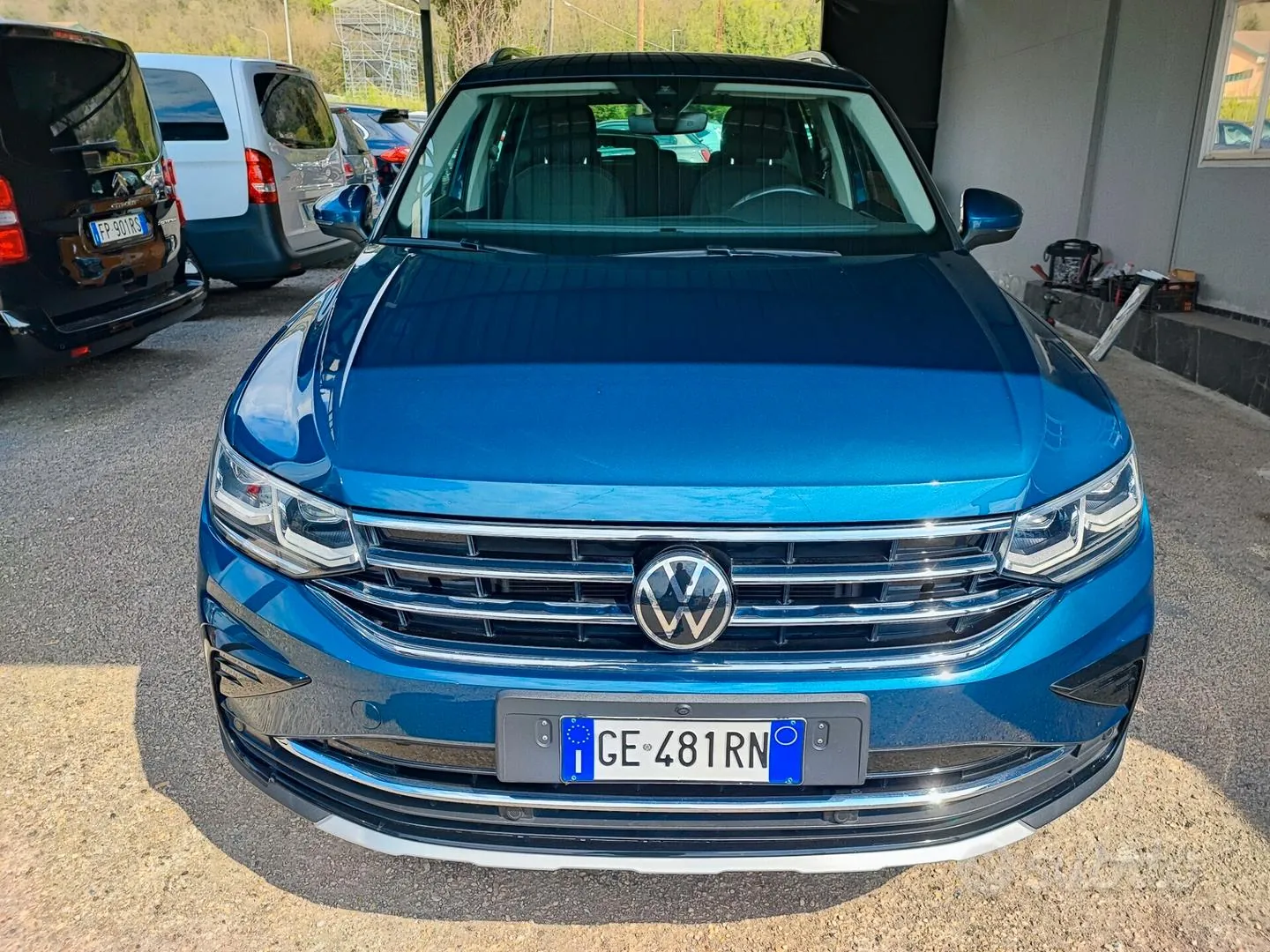 Volkswagen Tiguan 2021 photo 2