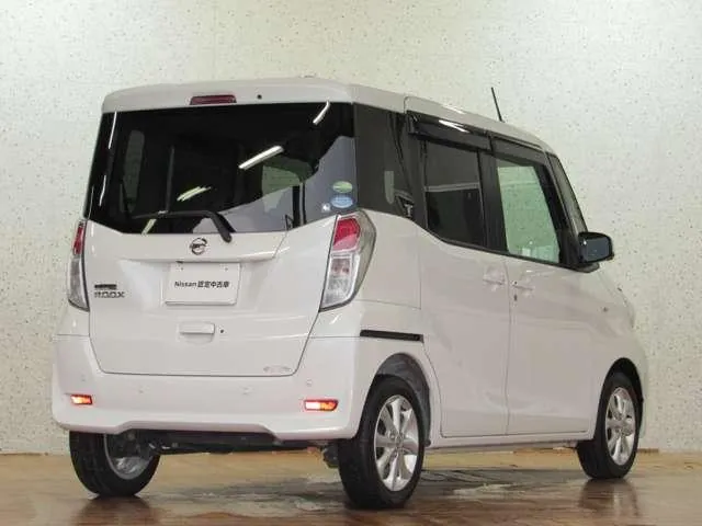 Nissan Dayz Roox 2019 photo 2