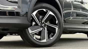 Mitsubishi Eclipse Cross 2023 photo 5