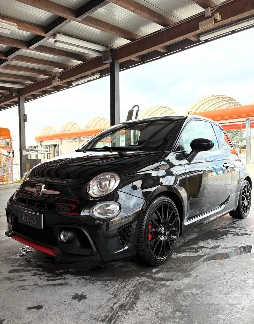 Abarth 595 2018 photo 3
