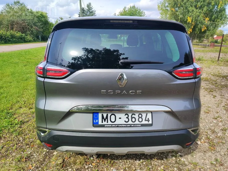 Renault Espace 2016 photo 2