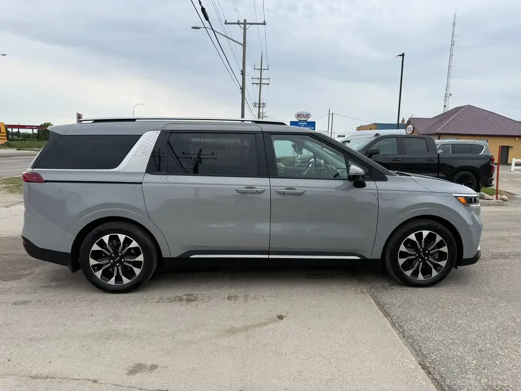 Kia Carnival 2024 photo 4