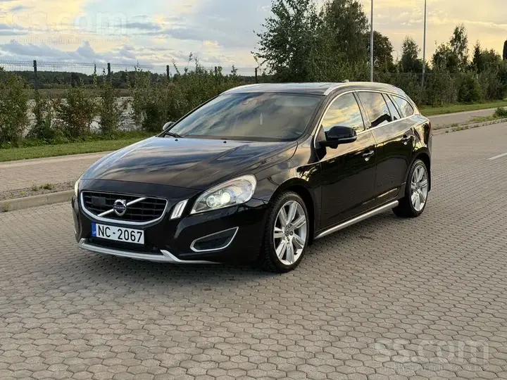 Volvo V60