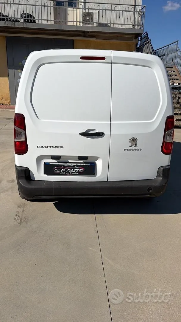 Peugeot Partner 2021 photo 5