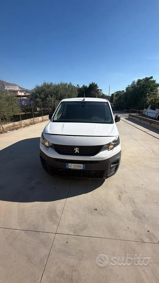 Peugeot Partner 2021 photo 4