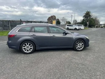 Mazda 2 2008 photo 3