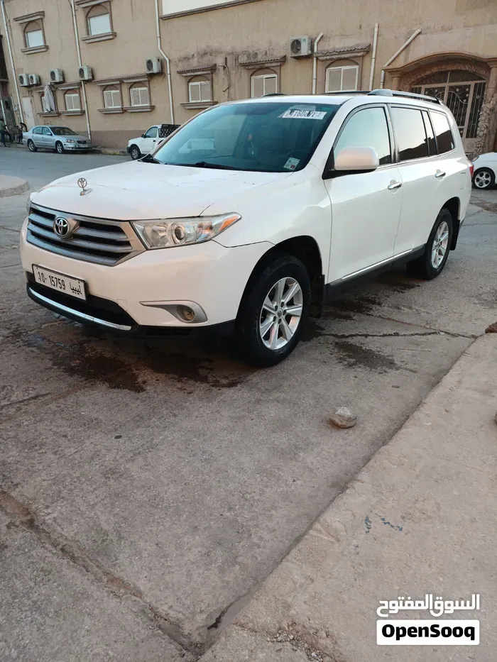 Toyota Highlander 2012 photo 2
