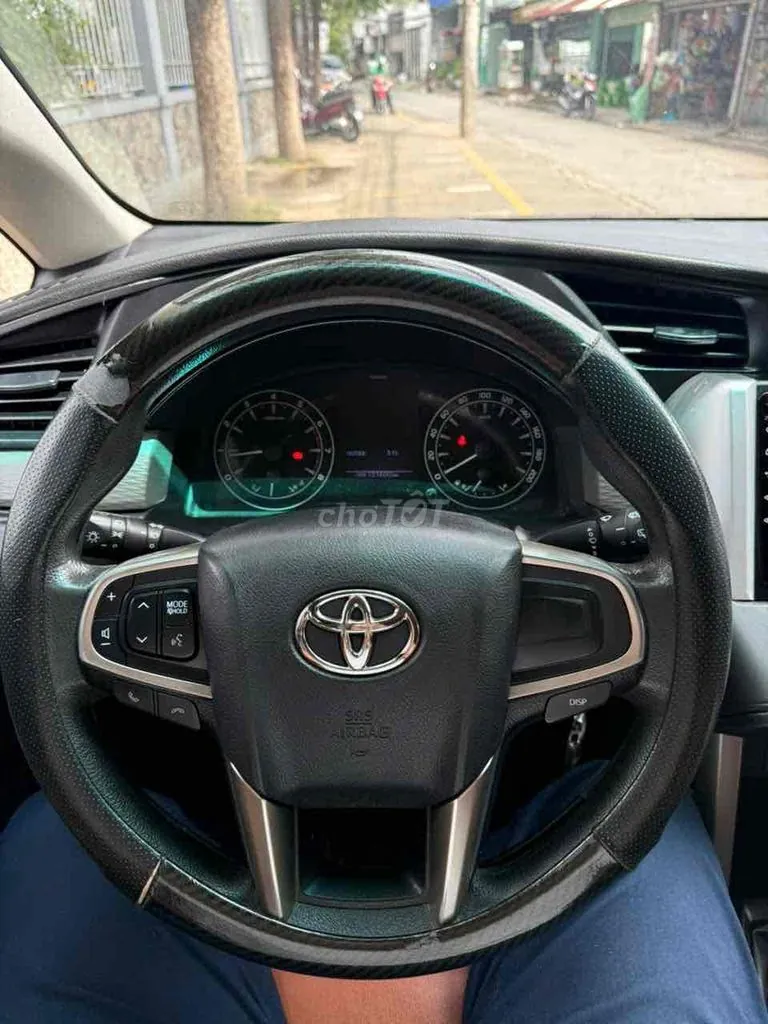 Toyota Innova 2018 photo 3