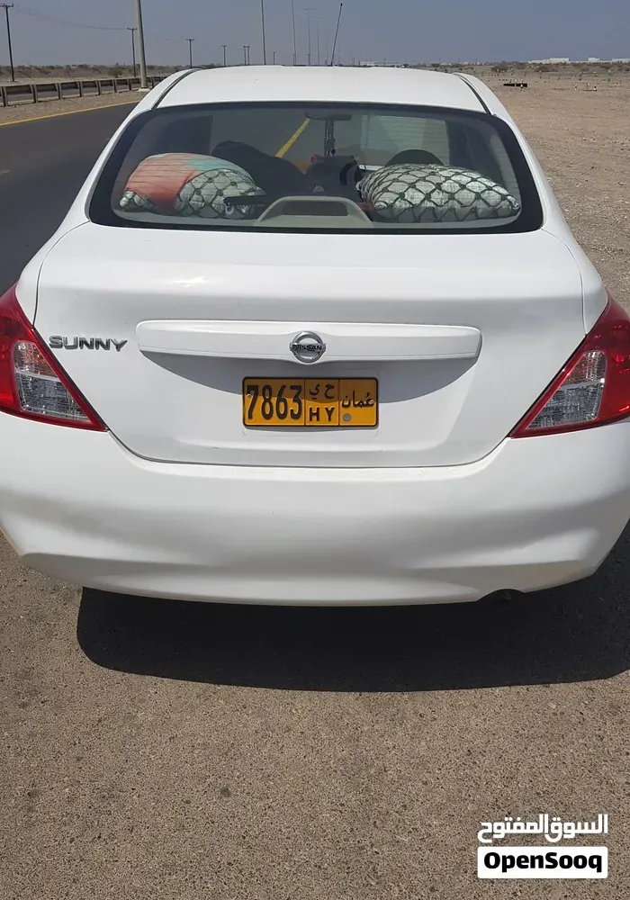 Nissan Sunny 2012 photo 4