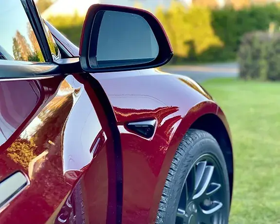 Tesla Model 3 2024 photo 4