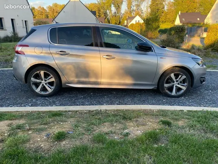 Peugeot 308 2016 photo 2