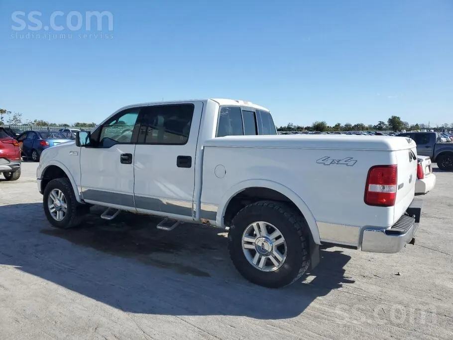 Ford F150 2004 photo 2