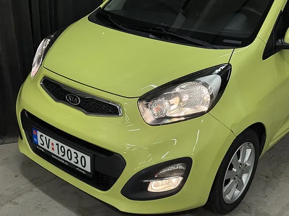 Kia Picanto 2012 photo 2