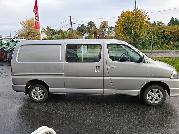 Toyota Hiace 2008 photo 5