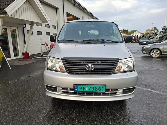 Toyota Hiace 2008 photo 3