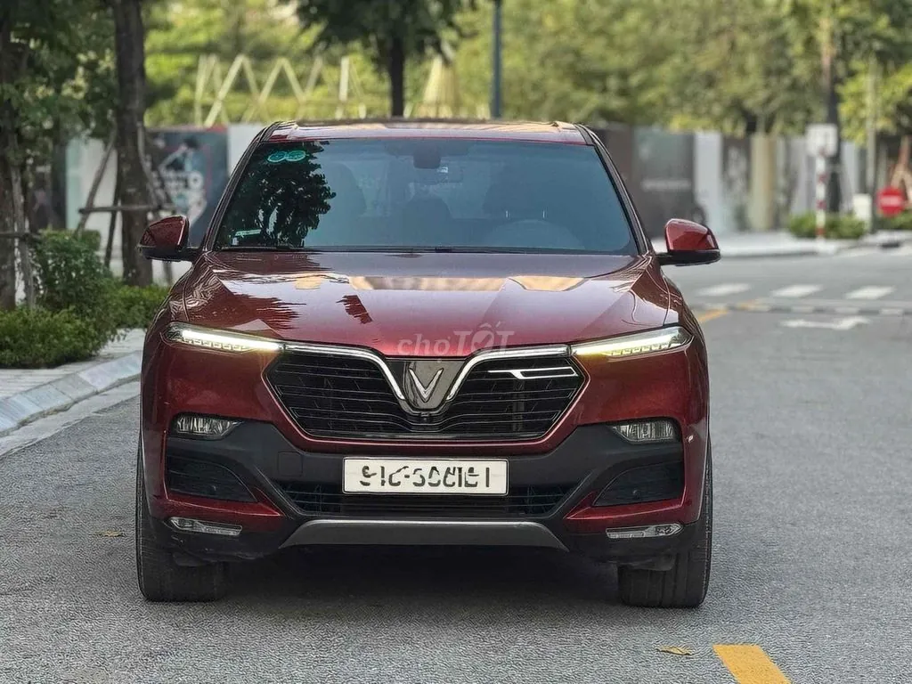 Vinfast Lux Sa2.0 2019 photo 2