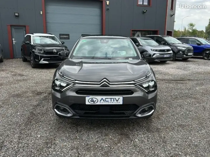 Citroen C4 2024 photo 2