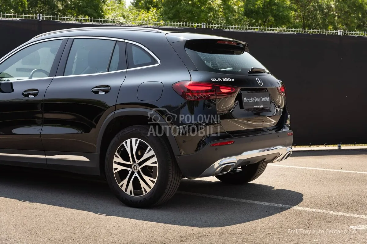 Mercedes-Benz Gla 200 2023 photo 5